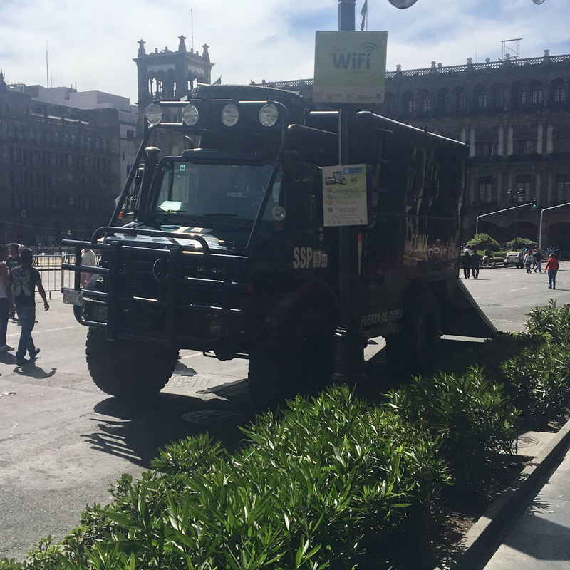 Illustration for article titled Seen Around Mexico City: Unimog Edition